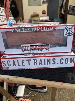 Evan’s (USRE) 5100 RBL Double 8’ Plug Door Box Car Rio Grande - Image 1 of 3