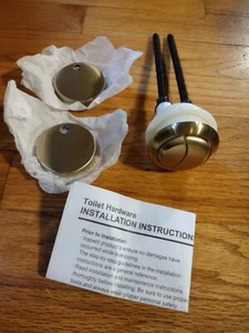 Botones de inodoro Swiss Madison dorados cepillados, CH05 - Imagen 1 de 1