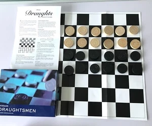 NICE SET! W H SMITH WOODEN DRAUGHTSMEN - WITH EXTRAS: FOLDING BOARD AND RULES! - Picture 1 of 7