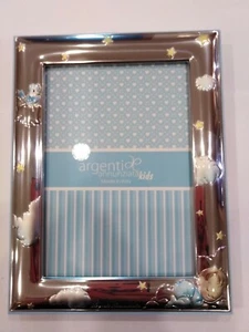 PORTAFOTO BIMBO CELESTE (17CM X 13CM) IN LEGNO E ARGENTO 925 , NUOVA CON SCATOLA - Imagen 1 de 2