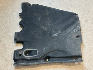 Verkleidung Audi A6 C8 4K Unterbodenschutz Hinten Rechts Undercover 4K0825216M - Picture 1 of 11