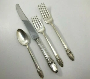 Intl Silver Rogers Bros Silverplate First Love Silverware 4 Piece Place Setting - Picture 1 of 4