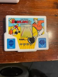 1988 Vintage Tiger Electronics Bowling Handheld-Spiel (getestet & funktionsfähig) - Bild 1 von 3