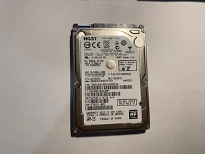 HGST 1TB 2.5 SATA HARD DRIVE P/N 0J34283 WIPED / TESTED - Afbeelding 1 van 2