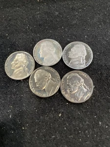 Lot Of 5 Gem Proof Jefferson Nickels From Various Years 88 - Picture 1 of 2