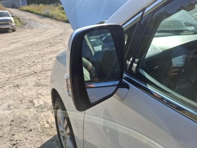 Espejo retrovisor izquierdo usado se adapta a: Nissan Quest Power 2011 sin calefacción grado A izquierdo Foto 1 de 4