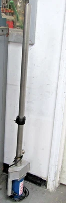 😏 BOMBA DE TAMBOR ELÉCTRICA 55 GALONES 120 VAC Foto 1 de 4