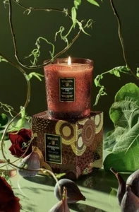 Voluspa Forbidden Fig Classic Kerze geprägtes Glas - Bild 1 von 3