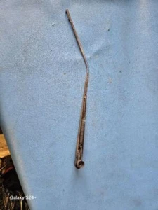 1991 TALON REAR WIPER ARM 152882 - Picture 1 of 9