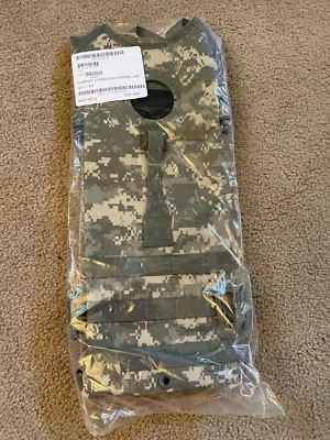 US Military Molle II Hydration System Carrier UCP Digital Camo - Image 1 of 3