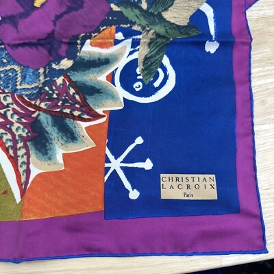 "Bufanda de seda Christian Lacroix Paris vibrante abstracta floral cuadrada 34x34"" de colección" Foto 1 de 4