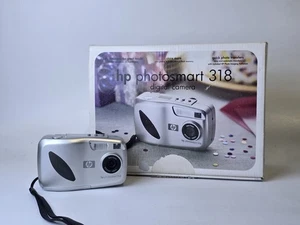 HP Photosmart 318 Digital Camera 2.1 Megapixel CCD - Working - Picture 1 of 4