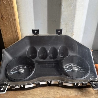 Painel de instrumentos diesel 2011-2012 Ford F250 F350 Super Duty CC3T-10849-EB - Imagem 1 de 4