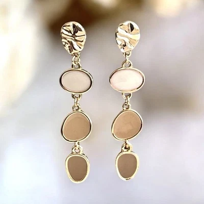 Wunderschöne elegante Retro Boho Ohrringe Statement Beige Gold Coffee Ohrstecker - Bild 1 von 4