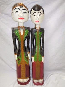 Vtg Wood Carved Javanese Wedding Couple Man Woman Statues Balinese Art Sculpture - Picture 1 of 12