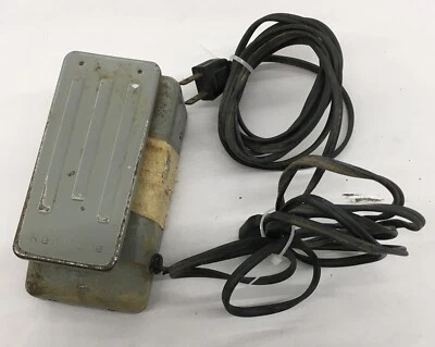  Sears Kenmore Model 6812 Sewing Machine Foot Control Pedal - Image 1 of 4