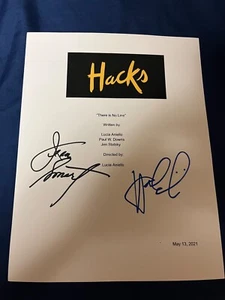 Hacks Cast Firmado Autografiado Piloto Episodio TV Guión Cubierta Jean Prueba Inteligente - Imagen 1 de 5