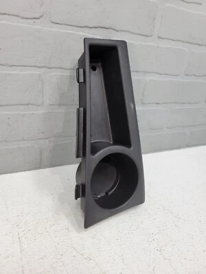 Cadillac SRX 2004-2008 tercera fila trasera pasajero derecho portavasos bandeja de almacenamiento OEM Foto 1 de 4