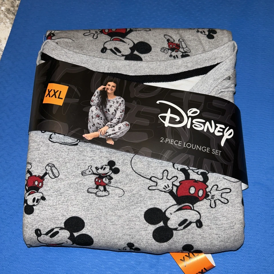 Disney Womens 2 Piece Cozy Pajama Set | Gray | Medium size