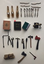 miniature dolls house accessories X 30 Pieces. VGC