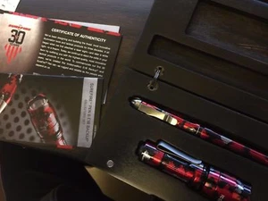 Rarissima torcia + penna Surefire GS-E1B-EWP01 30° anniversario set limitato EB1 - Foto 1 di 5
