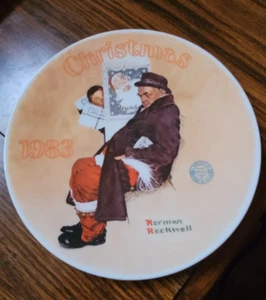 The Edwin Knowles China Co. 1983 Plate Norman Rockwell "Santa in the Subway", - Picture 1 of 8