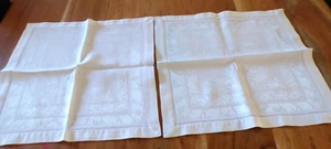 Linge ancien 2 Napperons en lin et soie blancs  avec monogramme DC - Picture 1 of 4