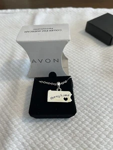 Avon Home State Necklace - Pennsylvania - Picture 1 of 2