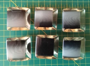 6 x 37mm Shanked Grey & Clear Square Chunky Coat Buttons Bonfanti New Ex Shop - Bild 1 von 4