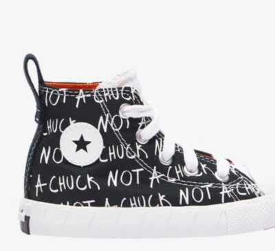 Zapatillas altas CONVERSE para niños pequeños talla 5 negras blancas con logotipo 'Not A Chuck' Foto 1 de 4