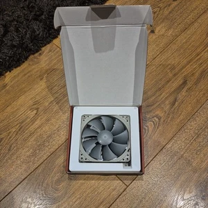 Noctua NF-P12 Redux-1700 PWM 120mm 1700 RPM Case Fan, 4-Pin (fan only) - Picture 1 of 3