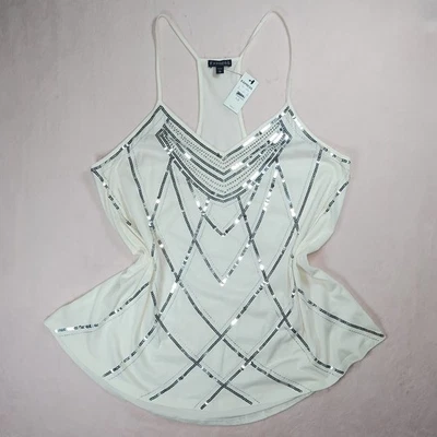 Nuevo con etiquetas Tanque Express Flowy Racerback Años 2010 Lentejuelas Plateadas Art Deco Boho Glam Festival Foto 1 de 4