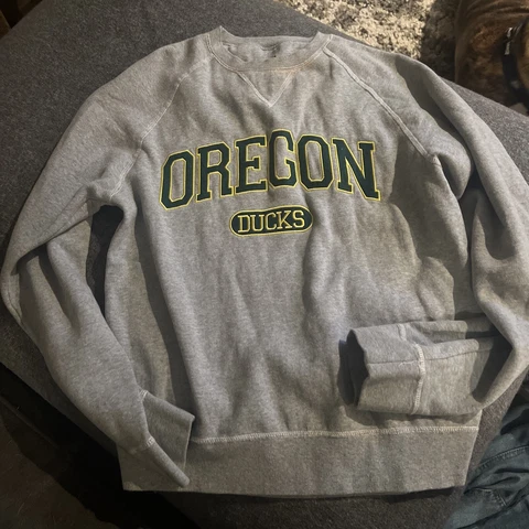 Nike Oregon Ducks Sweatshirt Men's Small Gray Crewneck Pullover Cover