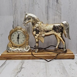 Reloj Vintage United Vaquero Caballo Abrigo Reloj Modelo 310 Probado y Funciona - Imagen 1 de 17