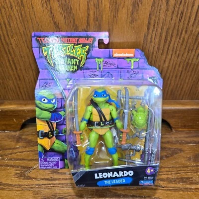 Figura de acción Teenage Mutant Ninja Turtles Mutant Mayhem LEONARDO 4,5" - NUEVA EN CAJA Foto 1 de 3