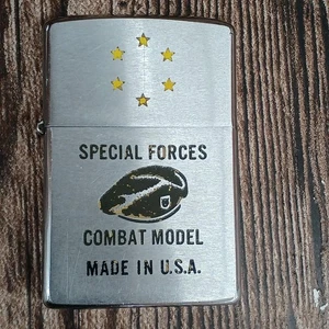 Encendedor Zippo 18 1975’MODELO DE COMBATE - Imagen 1 de 8