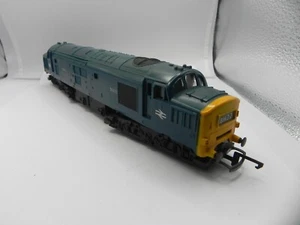 Hornby R751 OO Gauge BR Class 37 Diesel Loco Blue D6830 Inter city coach set - Picture 1 of 5