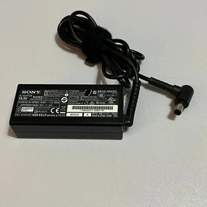 Genuine used Sony 19.5V 2.3A 45W VGP-AC19V75 Power Adapter Laptop Charger #03 - Picture 1 of 4