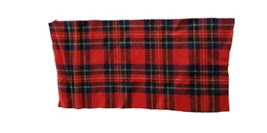 VTG Pendleton Red Blue Green Wool Plaid Fabric Tartan Remnants Crafts Accents - Picture 1 of 9