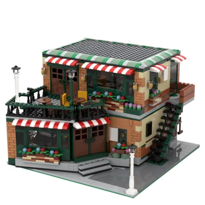 MOC: Modular Building: Cafe & Pub with Interior Building Toys 2258 Pieces - Image 1 of 2