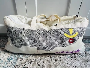Adidas halldall bag authentic 1980s vintage large sports halldall bag Christmas - Picture 1 of 10
