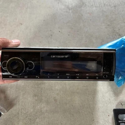 Pioneer Carrozzeria MVH-6600 1DIN USB/Bluetooth Autoradio Gebraucht Haupteinh... - Bild 1 von 2