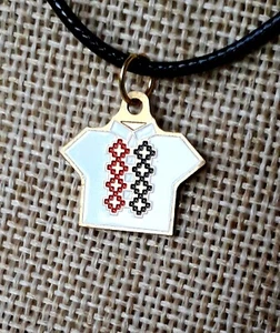 Ukrainian Pendant Embroidered Shirt Christmas birthday present Gift 0,8" - Picture 1 of 4