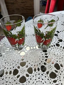 Libbey Juice Glasses with Strawberry Blossom Design Set of 2 Vintage - Picture 1 of 5
