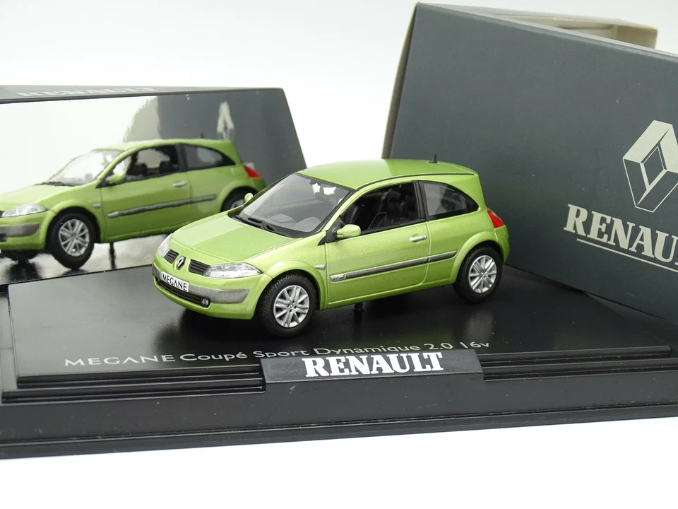 Norev 1/43 - Renault Megane 2003 Coupé Sport 3 Porte Verde - Immagine 1 di 1