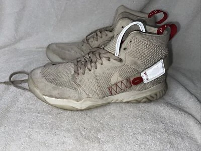 Zapato cómodo Nike Jordan Apex React Light Cream 2019 (talla 9,5 para hombre) (usado) Foto 1 de 4