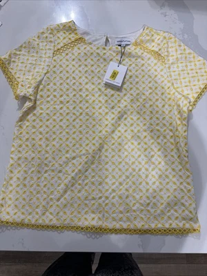Blusa mediana Gibson Latimer para mujer con costuras de ganchillo y cuello en V Foto 1 de 4