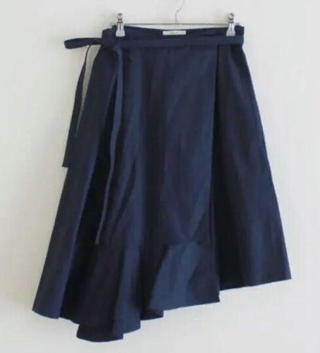 Gonna svasata CELINE Phoebe Navy S donna ginocchio alta moda collezione dal Giappone