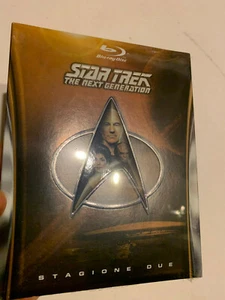 STAR TREK NEXT GENERATION SEASON TWO- NEW BLU-RAY SET + SLIPCOVER - Picture 1 of 7