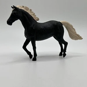 Figura de juguete de caballo de las Montañas Rocosas Terra by Battat - Imagen 1 de 11